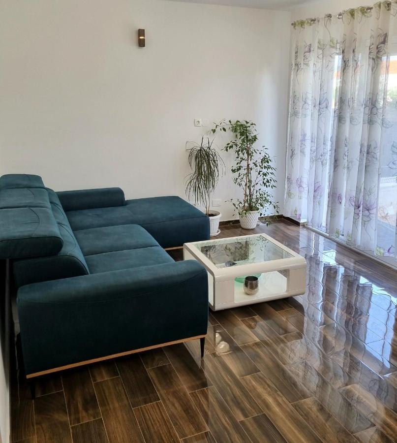 טרוגיר Apartments Happiness מראה חיצוני תמונה
