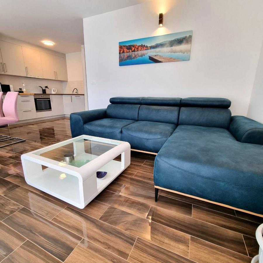 טרוגיר Apartments Happiness מראה חיצוני תמונה
