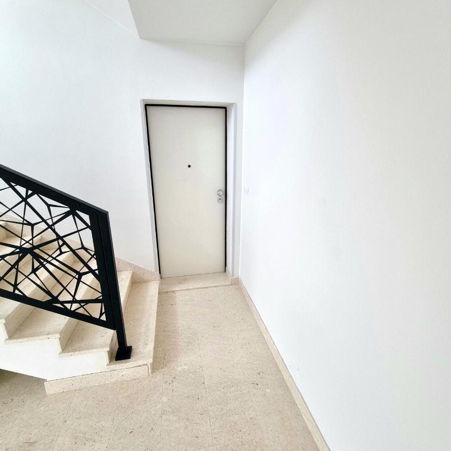 טרוגיר Apartments Happiness מראה חיצוני תמונה