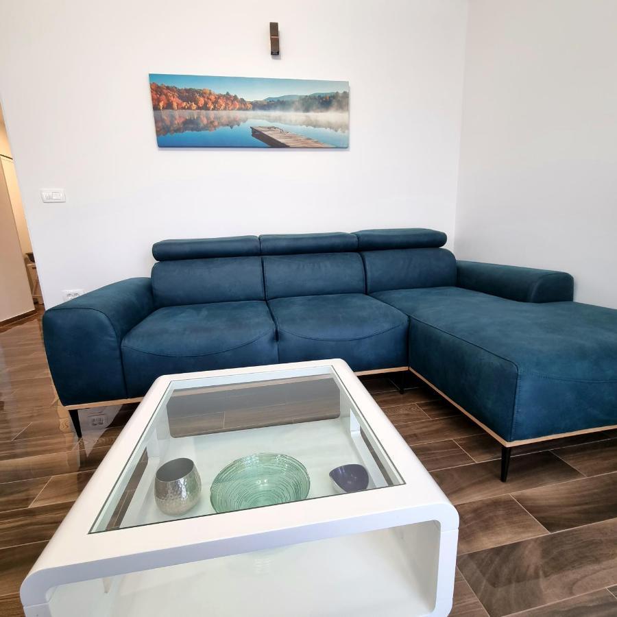 טרוגיר Apartments Happiness מראה חיצוני תמונה
