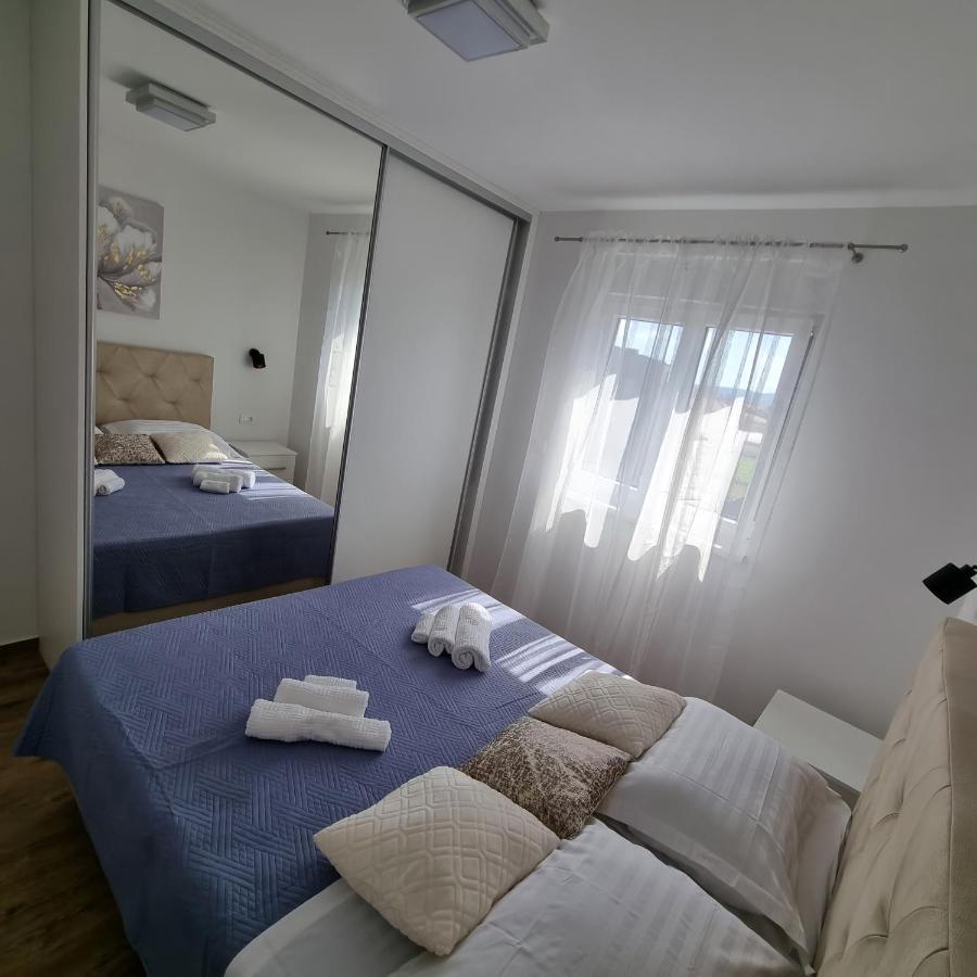 טרוגיר Apartments Happiness מראה חיצוני תמונה
